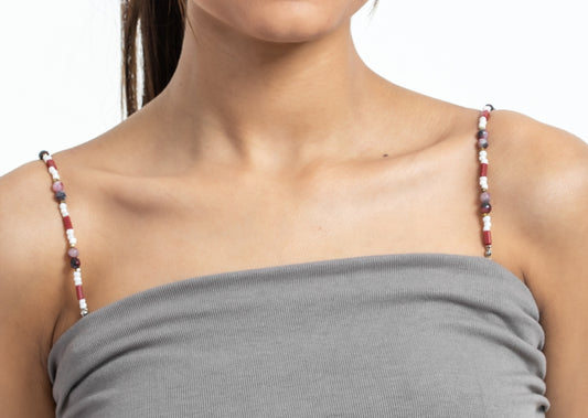 Top 10 Fashion Hacks with Detachable Bra Straps