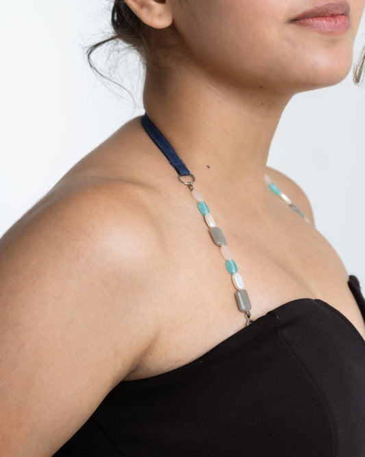 Breaking Fashion Rules: Why Your Bra Straps Deserve to Be Seen